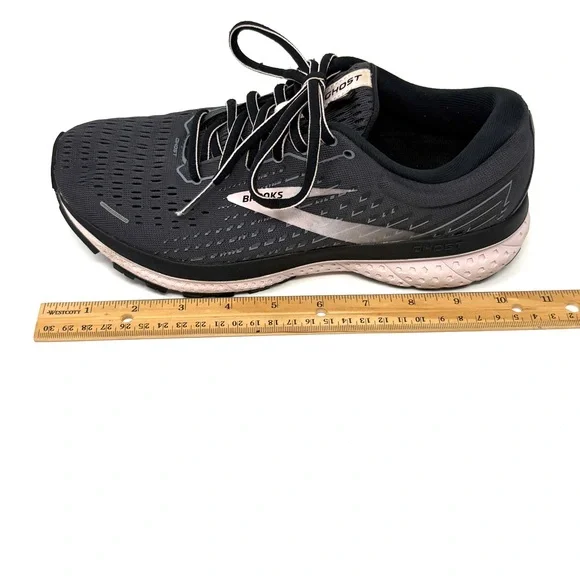 Brooks Ghost 13 Pale Pink & Dark Charcoal Grey Ombré Athletic Shoes - Picture 10 of 11